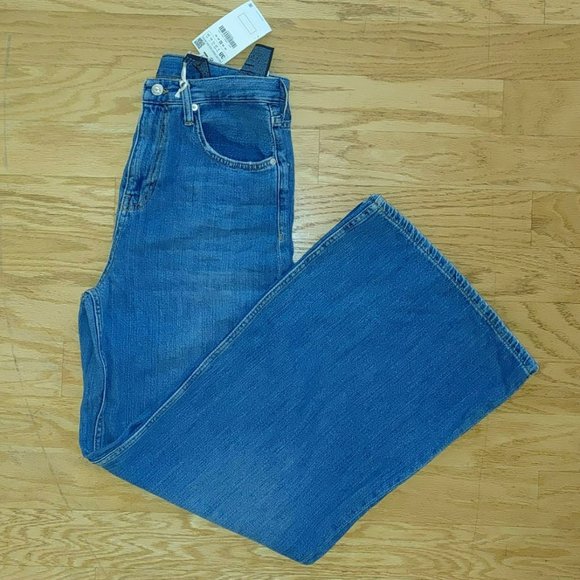 NWT Zara Flare high waisted Malibu Jeans. 6 - Picture 2 of 7